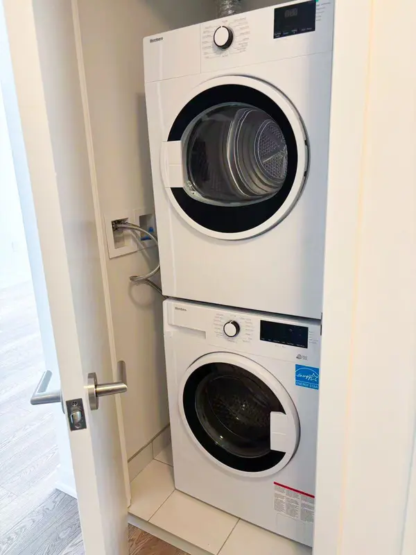 1 Quarrington LN #2008, Toronto C13, ON M3C 0S4