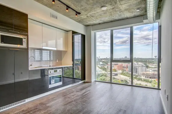 170 Bayview AVE #1405, Toronto C08, ON M5A 0M4