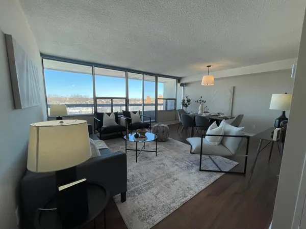 55 William ST E #912, Oshawa, ON L1G 7C9