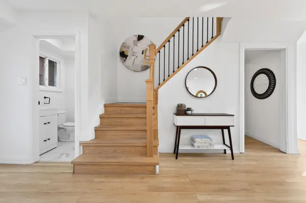 506 Grandview ST S, Oshawa, ON L1H 7S4