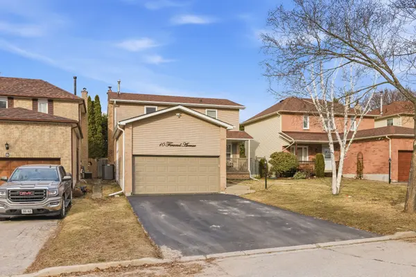 10 Firwood AVE, Clarington, ON L1E 1P6