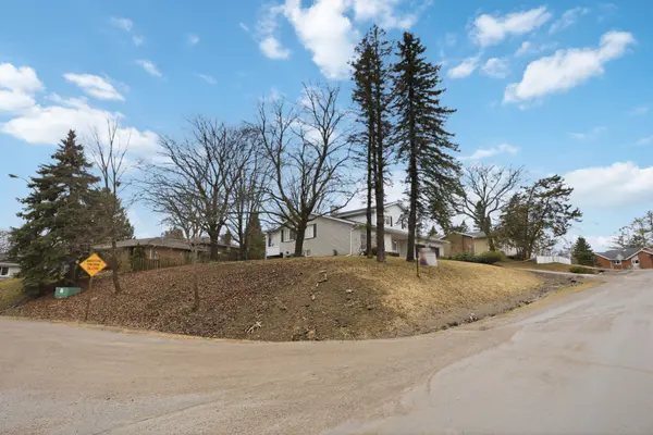 72 Beaver Ridge DR, Brock, ON L0E 1E0