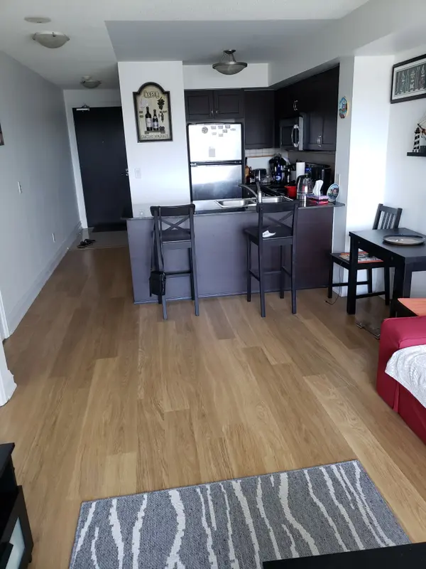 30 North Park RD #506, Vaughan, ON L4J 0G6