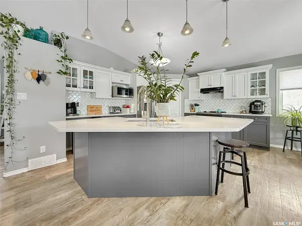 512 Keene DRIVE, Swift Current, SK S9H 0B4