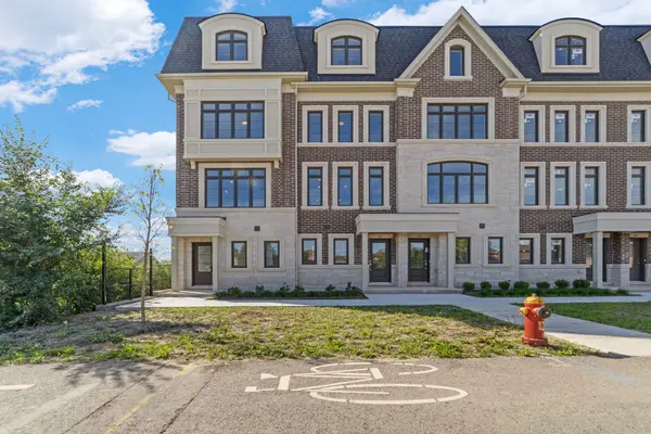 2150 Trafalgar RD #50, Oakville, ON L6H 8A5