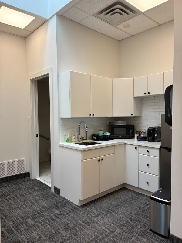 1200 Speers RD #43, Oakville, ON L6L 2X4