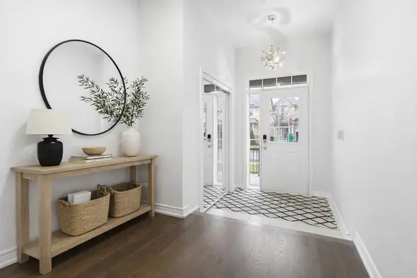 116 Lesabre CRES, Brampton, ON L6P 0W4