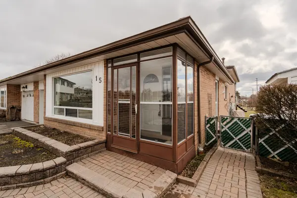 15 Dalton PL, Brampton, ON L6T 1N6