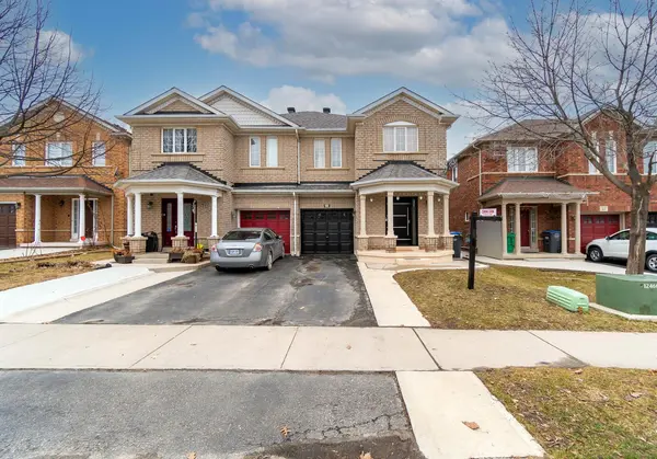22 Ashmere RD, Brampton, ON L7A 1W9