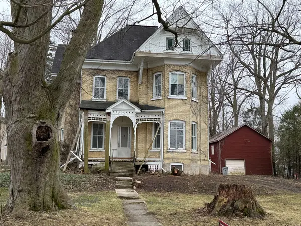 101 Centre ST, Huron East, ON N0K 1W0