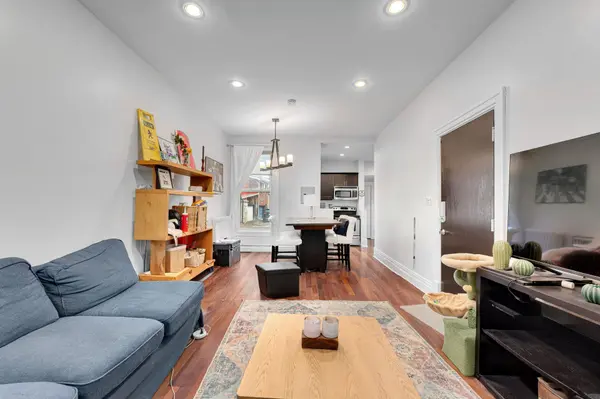 251 Barrie ST, Kingston, ON K7L 3K8