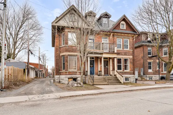 251 Barrie ST, Kingston, ON K7L 3K8