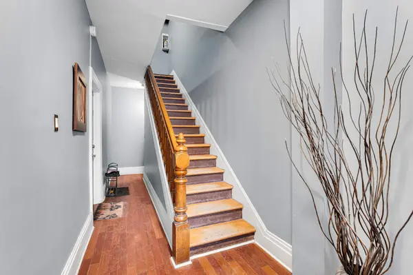 251 Barrie ST, Kingston, ON K7L 3K8