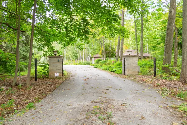 1515 HAWKSWOOD DR, Selwyn, ON K0L 1T0