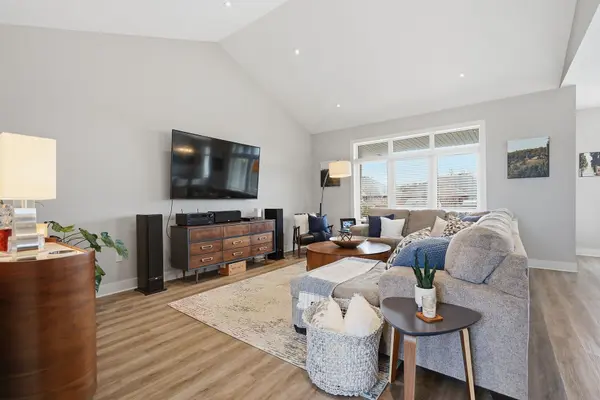 2 Slammer TRL, Thames Centre, ON N0M 2P0