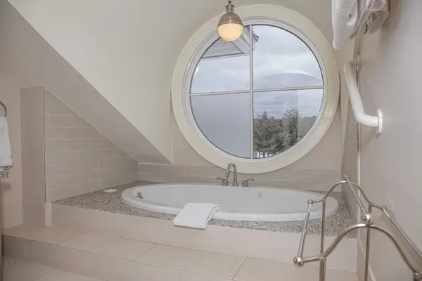 1869 Muskoka Road 118 HWY W #G103-D1, Muskoka Lakes, ON P1L 1W8