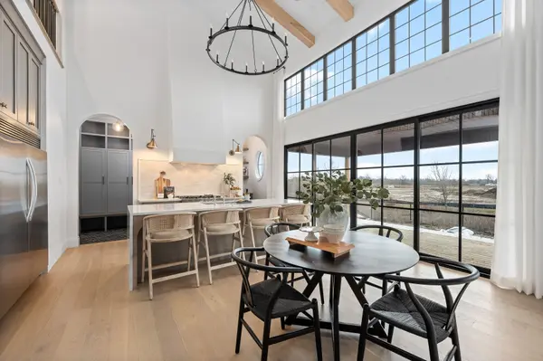 204 FOXBOROUGH PL, Thames Centre, ON N0M 2P0