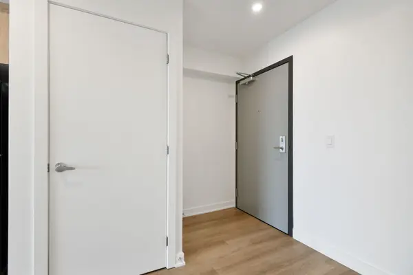 19 ROBINSON AVE #203, Lower Town - Sandy Hill, ON K1S 8N8