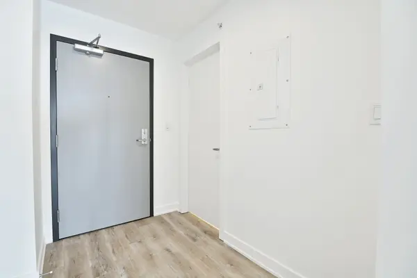 134 ROBINSON AVE #302, Lower Town - Sandy Hill, ON K1S 8N8