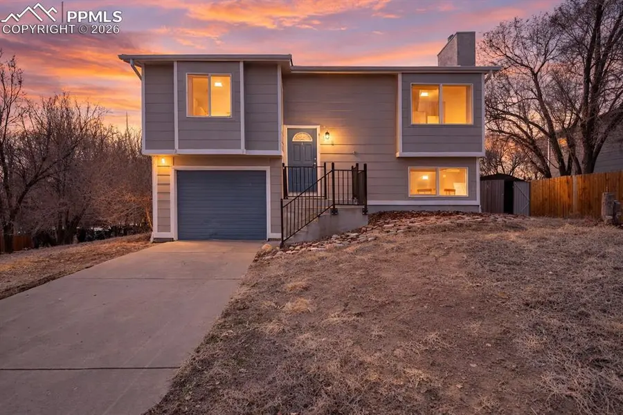 585 Blossom Field RD, Fountain, CO 80817