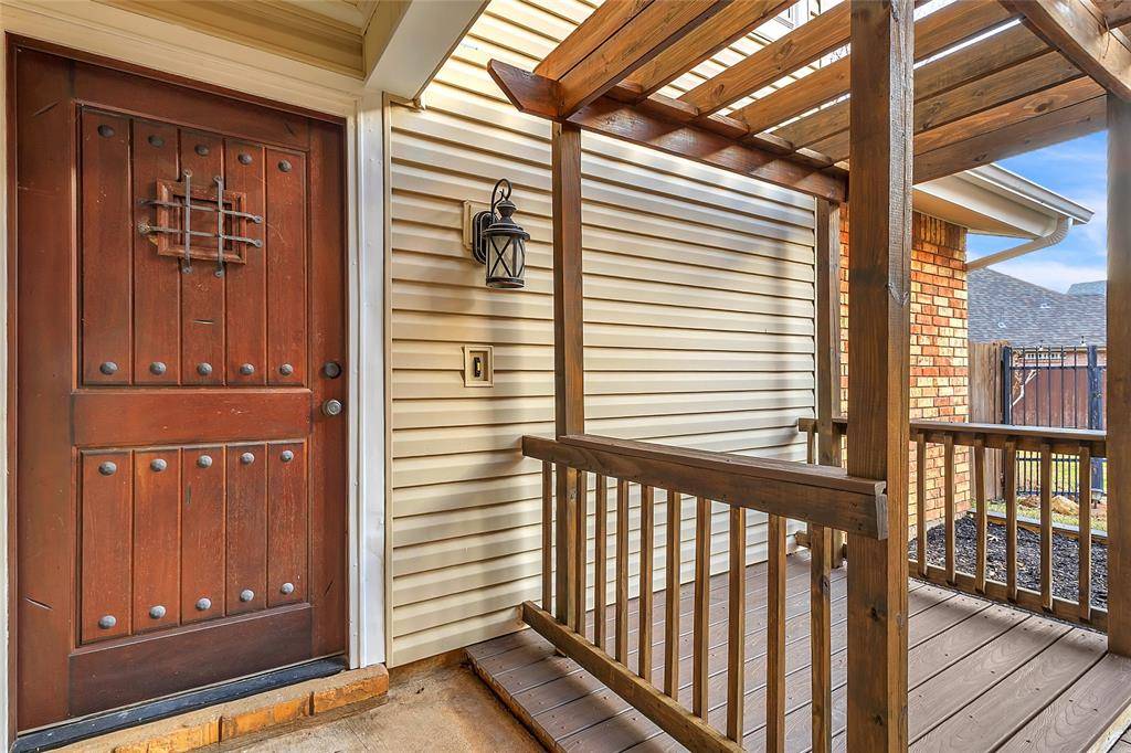 3002 Carolyn Court, Bedford, TX 76021