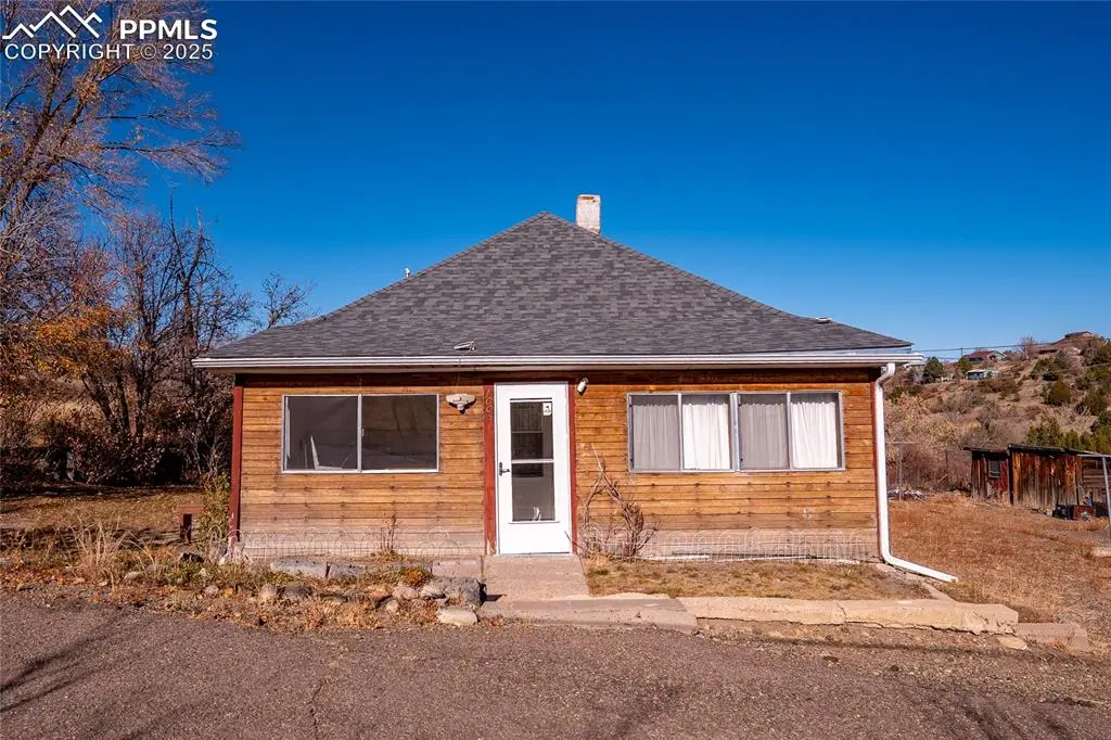1005 E 4th ST, Trinidad, CO 81082
