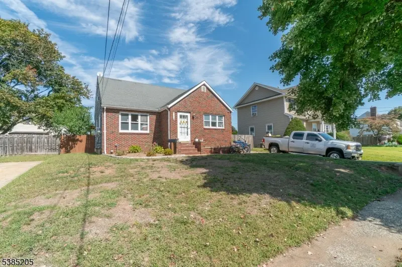 116 Greene Ave, Middlesex Boro, NJ 08846