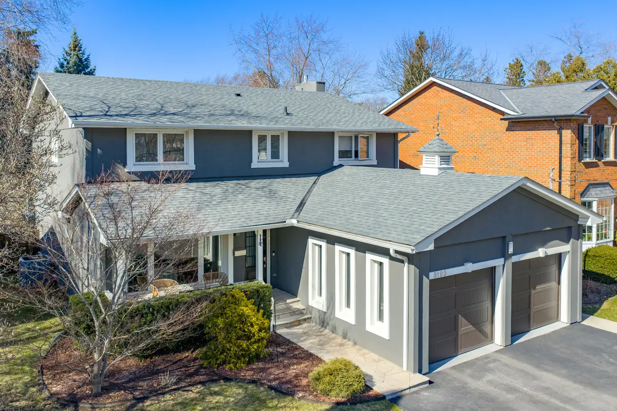 5193 Lakeshore RD, Burlington, ON L7L 1C7