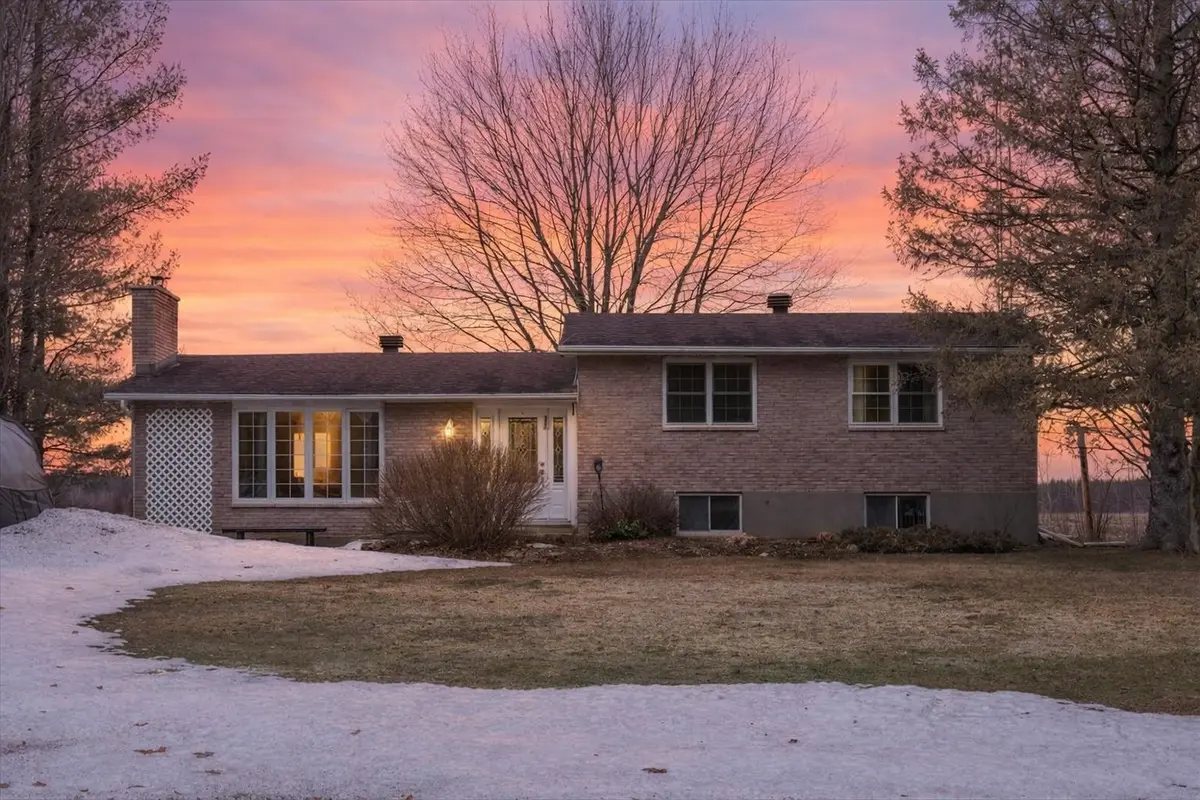 59 Seguinbourg ST, The Nation, ON K0A 1M0