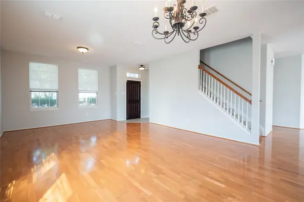 524 Zachum Drive, Arlington, TX 76002