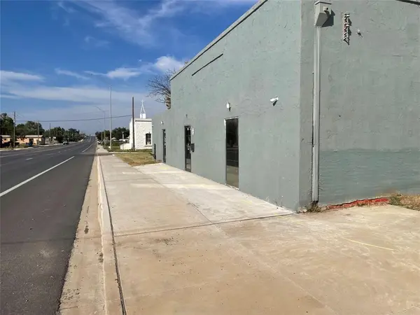 518 N Breckenridge Avenue, Breckenridge, TX 76424