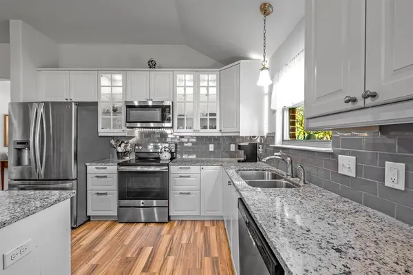 1209 Sherman Street, Tioga, TX 76271