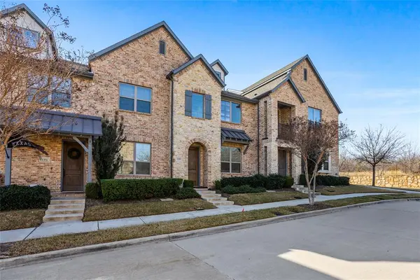 1355 Casselberry Drive, Flower Mound, TX 75028