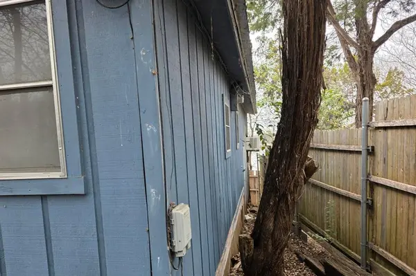 802 Rock Harbor Court, Granbury, TX 76048