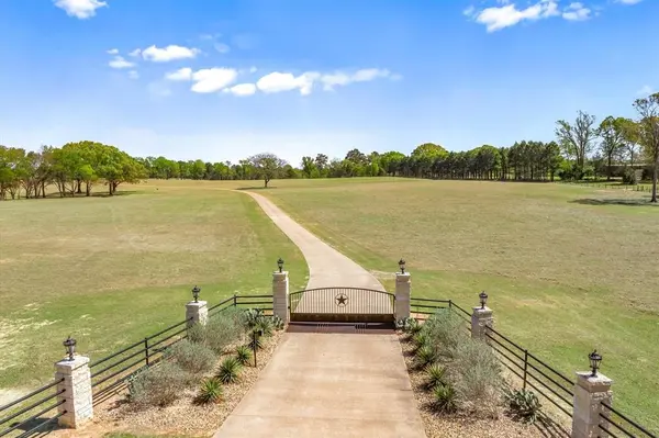 13006 FM 757, Winona, TX 75792