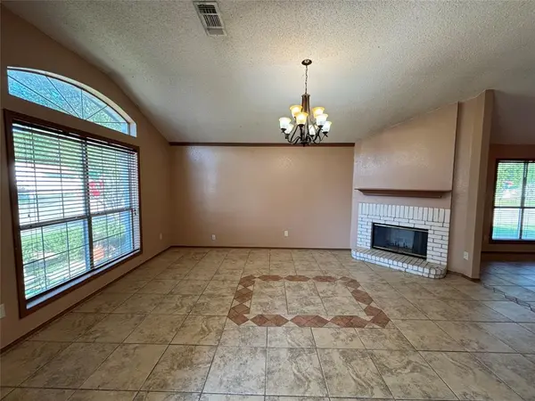 9444 Lipton Lane, Dallas, TX 75217