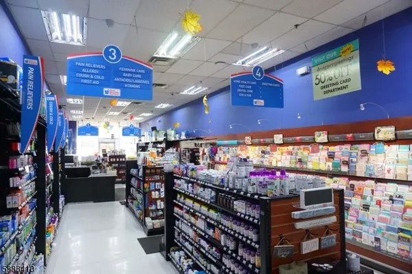 101 Terhune Ave, Lodi Boro, NJ 07644