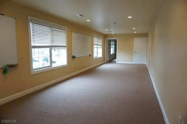 311 Crooks Ave, Paterson City, NJ 07503