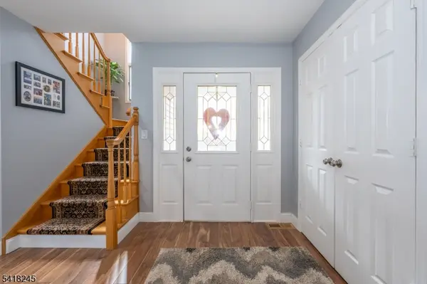 35 Turnberry Rd, Little Falls Twp., NJ 07424