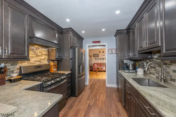 35 Turnberry Rd, Little Falls Twp., NJ 07424