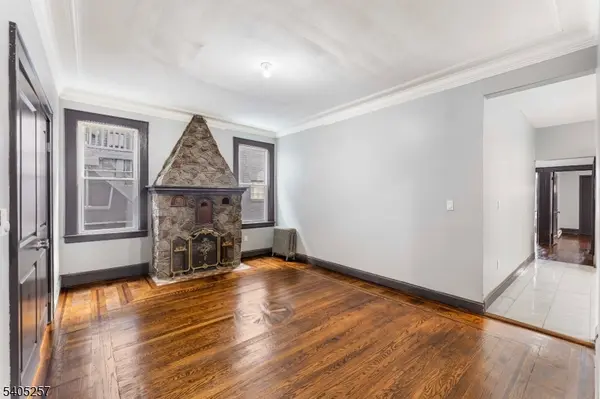 135 Tremont Ave, East Orange City, NJ 07018