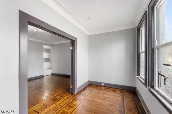 135 Tremont Ave, East Orange City, NJ 07018