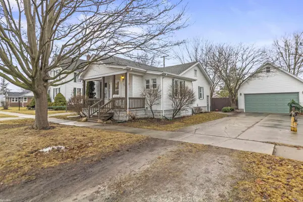 124 S Third ST, Marine City, MI 48039