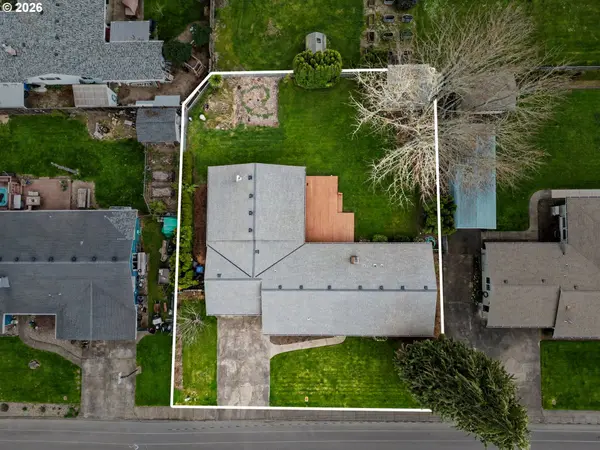 555 SACRE LN, Monmouth, OR 97361