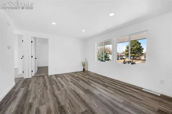 4505 S Anjelina CIR, Colorado Springs, CO 80916