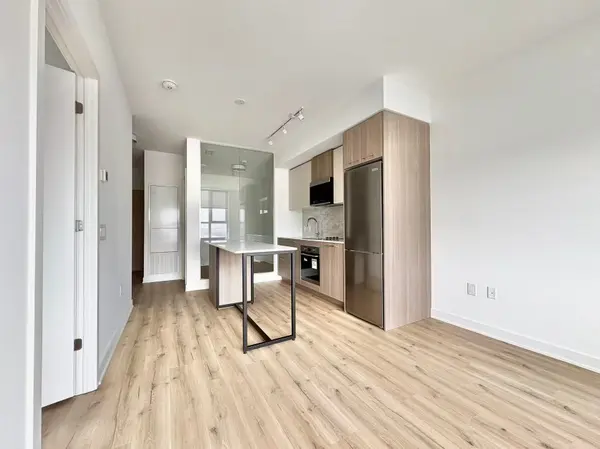 30 Dreamers WAY #635, Toronto C08, ON M5A 0Y7