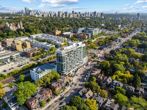 328 Dupont ST #1202, Toronto C02, ON M5R 1V9