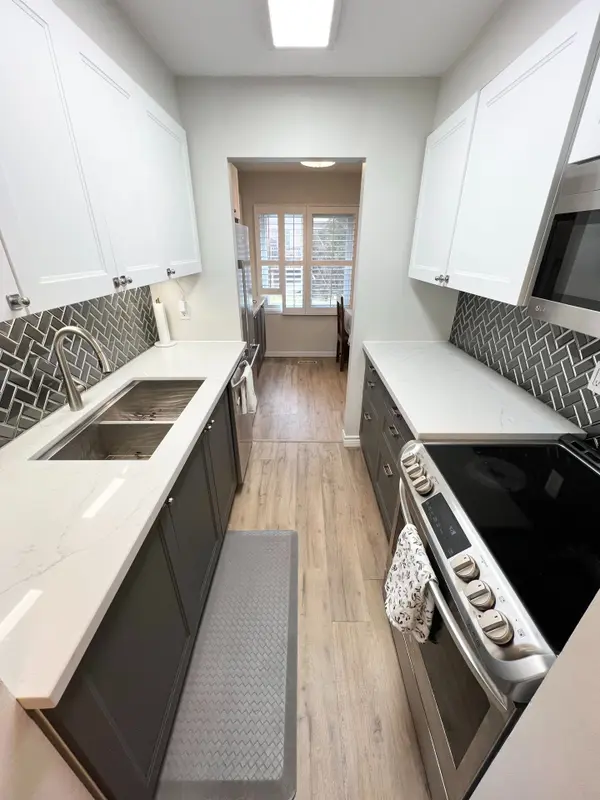 15 Guildwood Pkwy #34, Toronto E08, ON M1E 4Y8