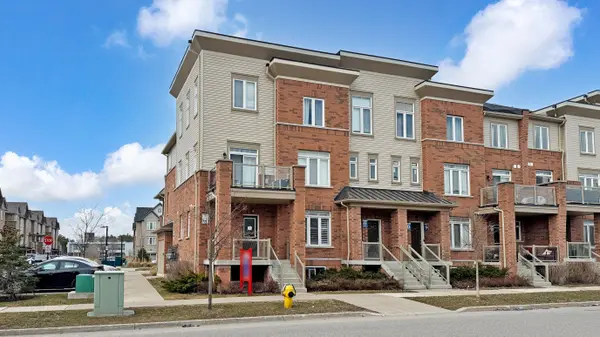 2710 William Jackson DR E #16, Pickering, ON L1X 0E6