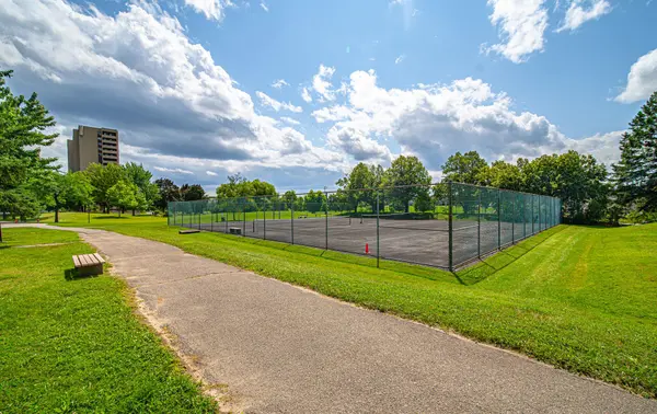 66 Falby CT #406, Ajax, ON L1S 3L2